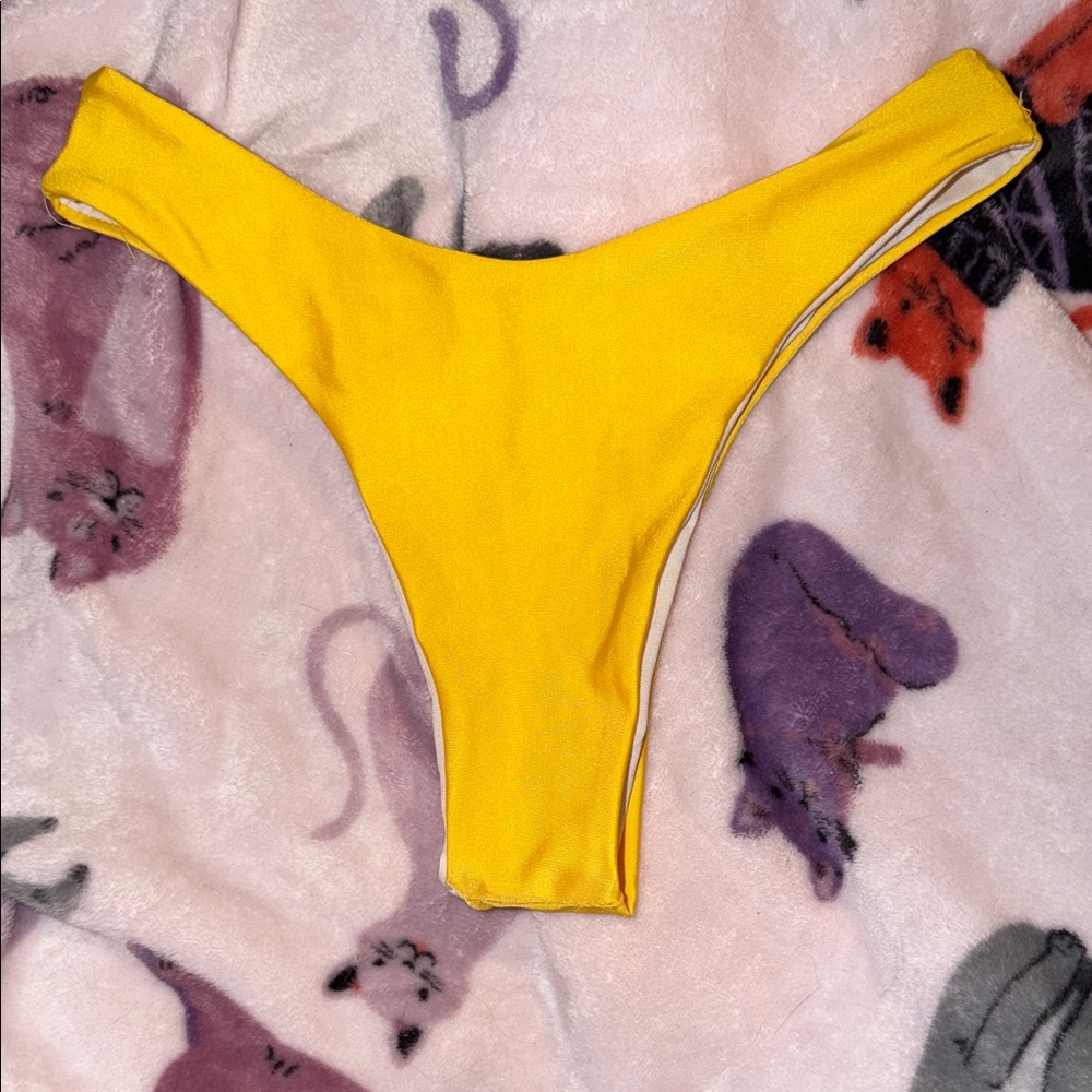 ⚠️ LAST 7 WEEKS TO PURCHASE— Bright Yellow Bikini Bottom
